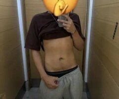 $80SS Cum Cuddle wit Carlos 🫂🌭🍑 - Image 3