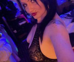 Bakersfield escorts - After Work W.A.P Pit Stop — Anna Lovelace (Thicc MILF) In-Call Specials