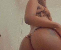 Milwaukee Chocolate-Bar Style Escort — Outcalls/Incalls for Dinner Dates - Image 6