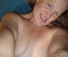 Tampa Female Escort — Irish-curvy wetness, bread/breadmaking-themed experience - Image 2