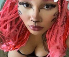Freaky Lightskin BBW — 19 (Late-Night Facetime or Videos) - Image 3