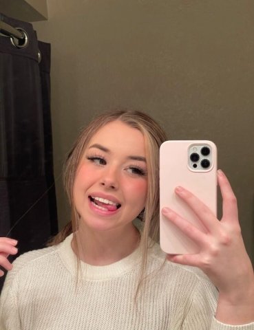 Long Island Young Horney Saxy Girl — Text for Sex & Explicit Services - 1