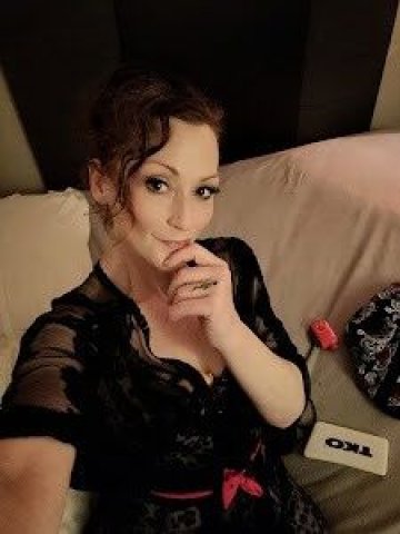 Petite Redhead in Santa Barbara — Incalls in Carp Tonight - 1