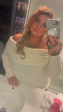 Dayton Ohio Female Escort — Roleplay “Daddy/Daughter” - 1