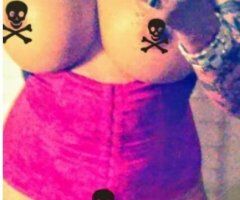 Ventura Female Escort — Outcalls to Upscale Hotel or Home (Outcalls Only) - Image 11