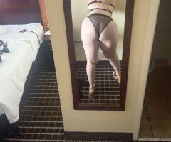Central Jersey escorts - Librarian-Incall & Outcall Escobares (Central NJ) — 100ss/130hh/200hr + Uber round trip