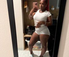Chocolate Outcall Fun in Dallas — Fetish-Friendly & BDSM - Image 2