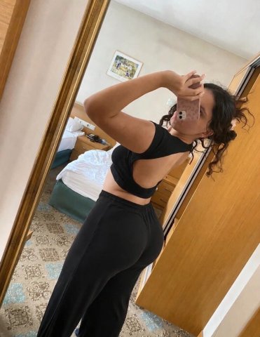 Inland Empire CA Female Escort — Erotic massage then anal - 1