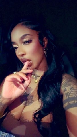 Chocolate Girl Female Escort in Show Low, Arizona — Nuru Massage & VIP Companion - 1