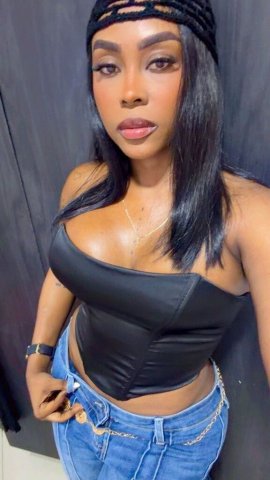 Austin Elite Companion — Premium Female Escort (My Place or Yours) - 1