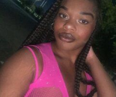 Sacramento escorts - Thick & Curvy Outcall Female Escort — Throat Service, 20