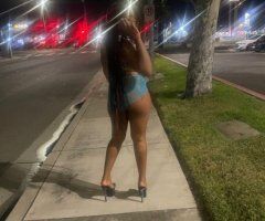 Thick & Curvy Outcall Female Escort — Throat Service, 20 - Image 3