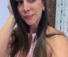Manhattan Female Escort — FaceTime verification, in-town - Image 4