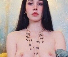 32-Year-Old Independent Female Escort — Snap, Incall/Outcall, Car Fun - Image 2