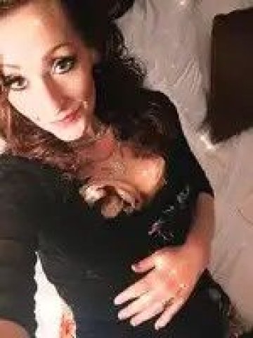 Petite Redhead Escorts in Santa Barbara — Incalls, Outcalls & Cardates - 1