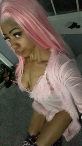 South Bend Petite Female Escort — Caramel Complexion & Flexible “Wet” Service - 1