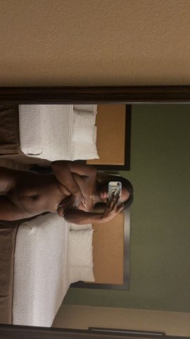Indianapolis IN Outcall Female Escort — Face Time screening - 1