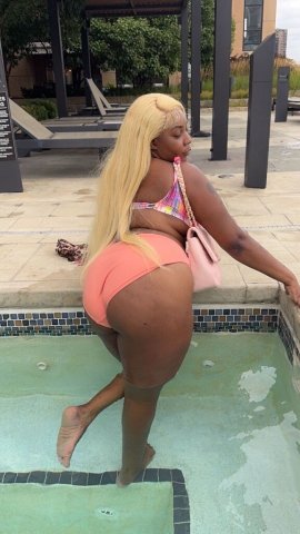 Minneapolis Female Escort — Mystic Lake Outcalls - 1