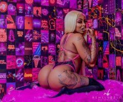 Dallas escorts - Dallas Female Escort — ICANDYWORLD
