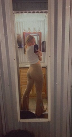 Treasure Coast Florida Female Escort — Wet Tight Oral & Anal, Bare Back - 1