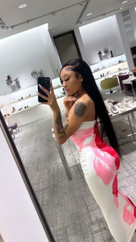 Petite Asian Mamita — Clean & Discreet Incall or Outcall (Text w/ Race/Age, HHR/HR) - 1