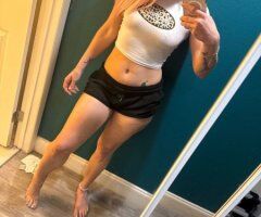 Blonde, blue-eyed escort — short-time outcalls in Northern Virginia / DC hotels - Image 8