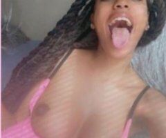 Southern Maryland escorts - Capitol Heights MD Car Date for $40 BJ Only (In Your Car)