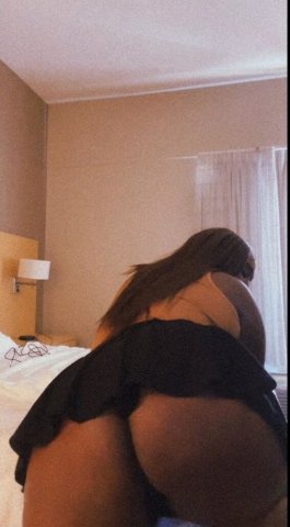 Richmond, VA Nympho Escort — real throat goat + sweet treat - 1