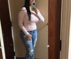 Colombiana de 38 — masaje Nuru, trato de novios y posiciones 69 - Image 2