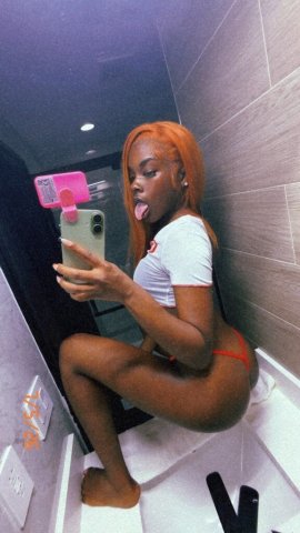 Manhattan Female Escort — Videochat, Verification Required - 1