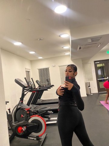 Indya — Female Escort for 2 Girl Date & Car Dates (Concord CA) - 1
