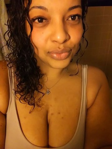 Incall Female Escort in Indianapolis for Car Play - 1