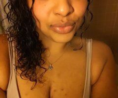 Indianapolis escorts - Incall Female Escort in Indianapolis for Car Play