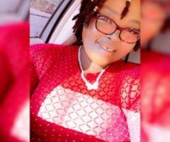 Baton Rouge escorts - Baton Rouge BBW Female Escort — throat-focused oral