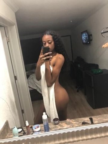 San Diego Independent Escort — In-Call, Out-Call, Driving Myself - 1