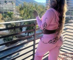Bakersfield escorts - Upscale Female Escort in Bakersfield — massage add-on, outcalls & late hours