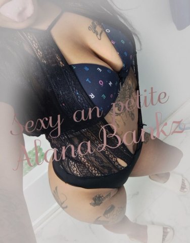 Norfolk Incalls — Fetish Queen Full Service (OnlyFans link) - 1