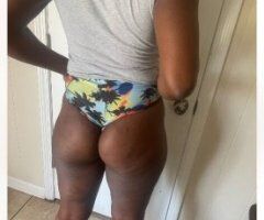 Atlanta escorts - Atlanta Wife Looking for Oral Services (Couple)