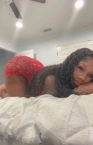 Layla (New in Town) — 25 — Treasure Coast Fetish Escort - 1