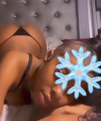 San Fernando Valley Female Escort — Outcall, Incalls & Car Fun - 1