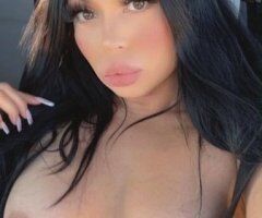 Los Angeles escorts - Can I Kiss You - 27 (Outcall Only) Los Angeles GFE + Dates
