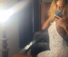 Kansas City escorts - Kansas City MO Female Escort — Incall & Car Fun Specials