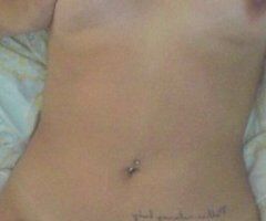 Des Moines escorts - Des Moines Incall/Outcall Female Escort — Car fun, FaceTime shows & content