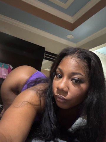 Houston Curvy Female Escort — Massage, Incall, Outcall & FaceTime - 1