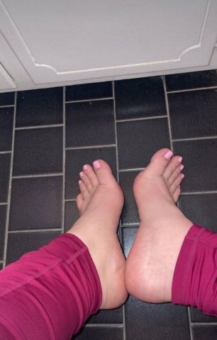 Chesapeake VA Busty C-Cup Escort — GFE, Anal, BBJ, CIM/CIP - 1