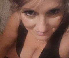 Fresno CA Incall Female Escort — hotel out by the airport - Image 3