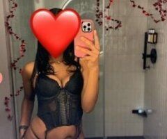 Milwaukee escorts - Milwaukee Slim Thicc Ebony Water Booty Escort — Incall & Outcall (Transport)