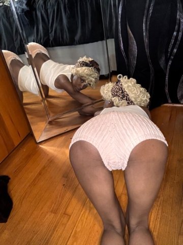 Birmingham Female Escort — slim short G.A.P, control-focused - 1