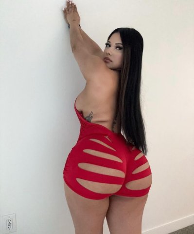Latina Female Escort in Minneapolis for Girlfriend, Kissing, Blowjob & Massage - 1