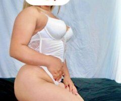 Dallas escorts - Dallas, TX Escort — Hot Latina (Hondureña) with Small Bust